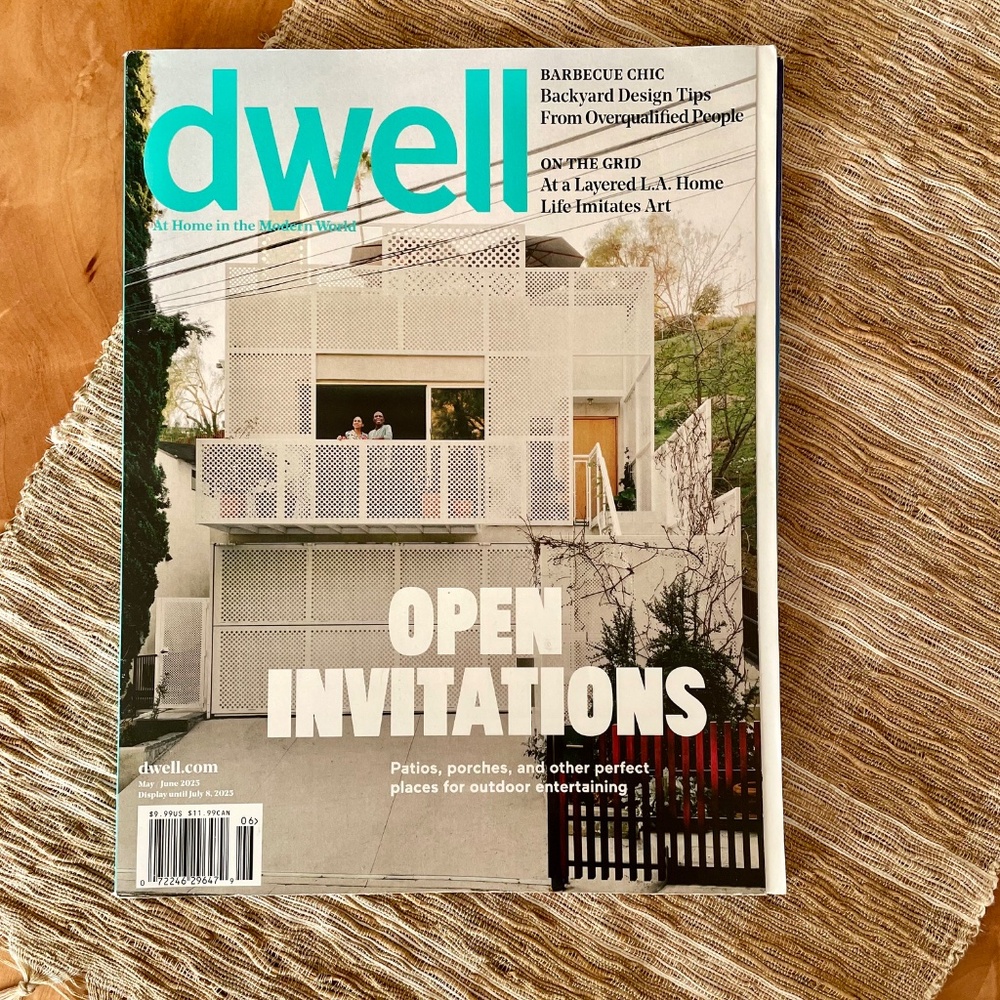 Dwell Magazines - Picture 3 of 4
